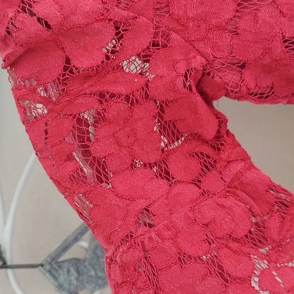 Toffee Apple Vintage Red Floral Lace design Bell Sleeve Dress Toddler Sz 3T - Picture 9 of 11